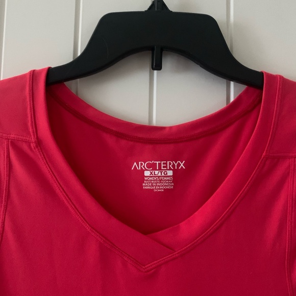 Arc'teryx V-Neck A-Line Sleeveless Soltera Dress • Watermelon • Size XL - Picture 2 of 5